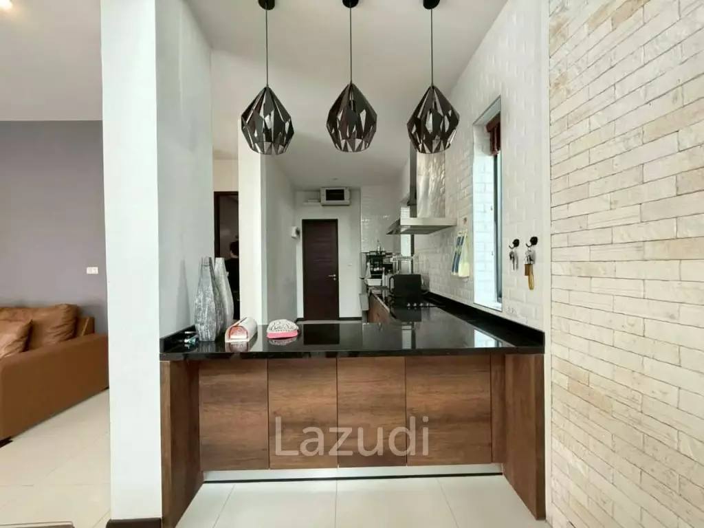 Luxury Modern Pool Villa for Sale  Central Hua Hin 3 Bedroom