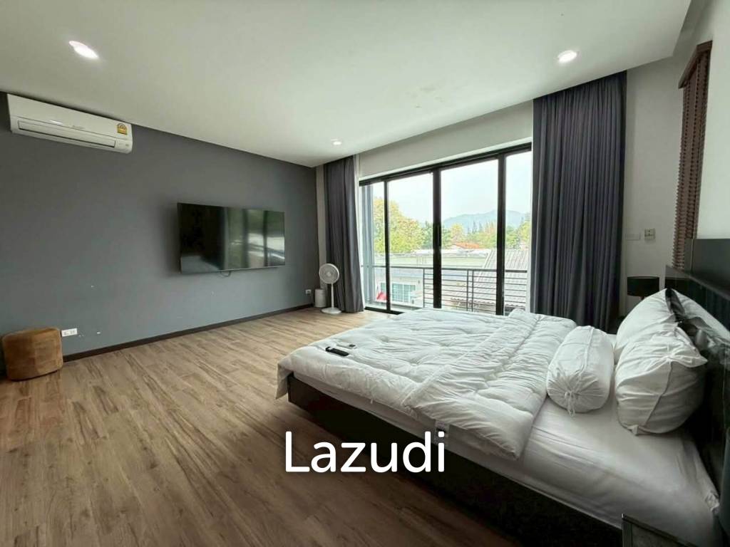 Luxury Modern Pool Villa for Sale  Central Hua Hin 3 Bedroom