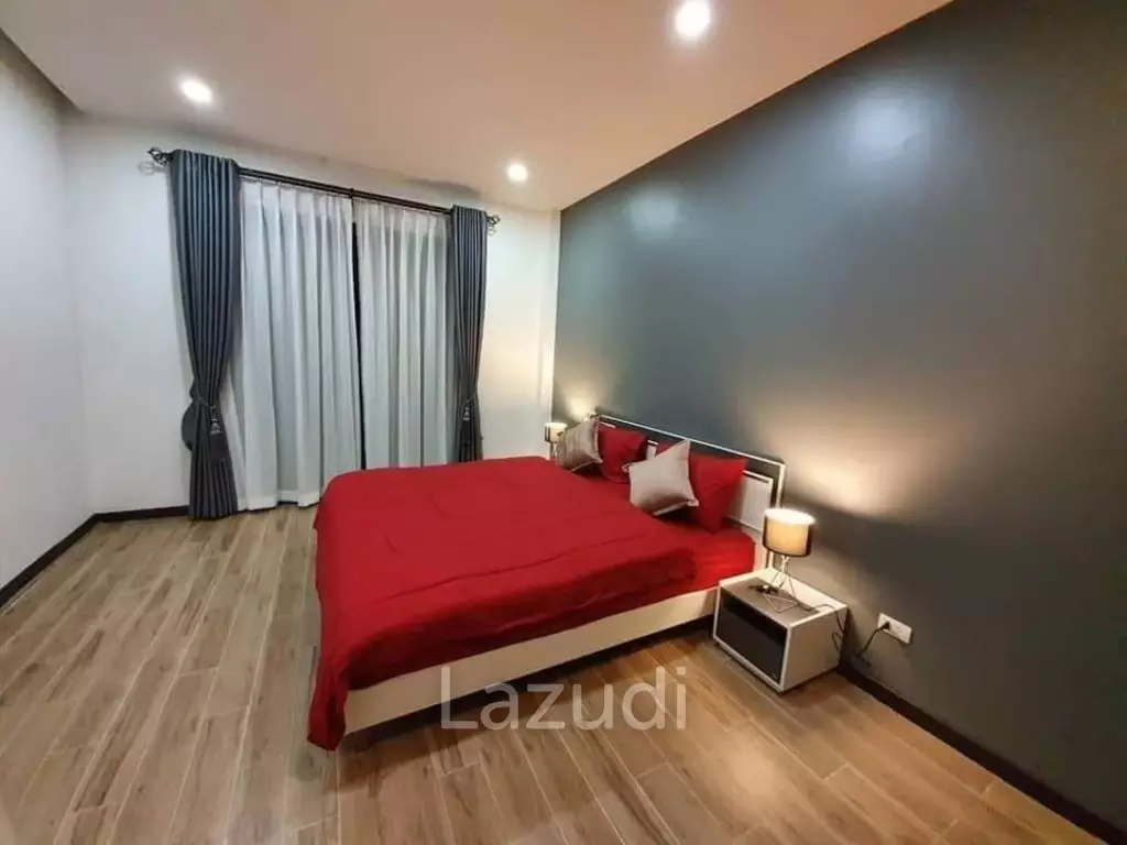 Luxury Modern Pool Villa for Sale  Central Hua Hin 3 Bedroom