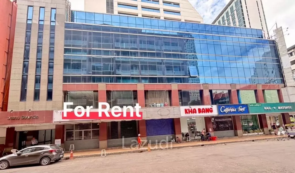Silom Retail Space for Rent