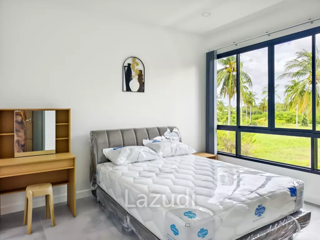 Modern 4-Bedroom Villa with Scenic Mountain Views in Sam Roi Yot