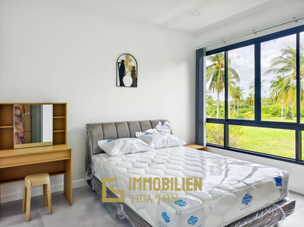 604 qm Grundstück / 4 Schlafzimmer / komplett möbliert