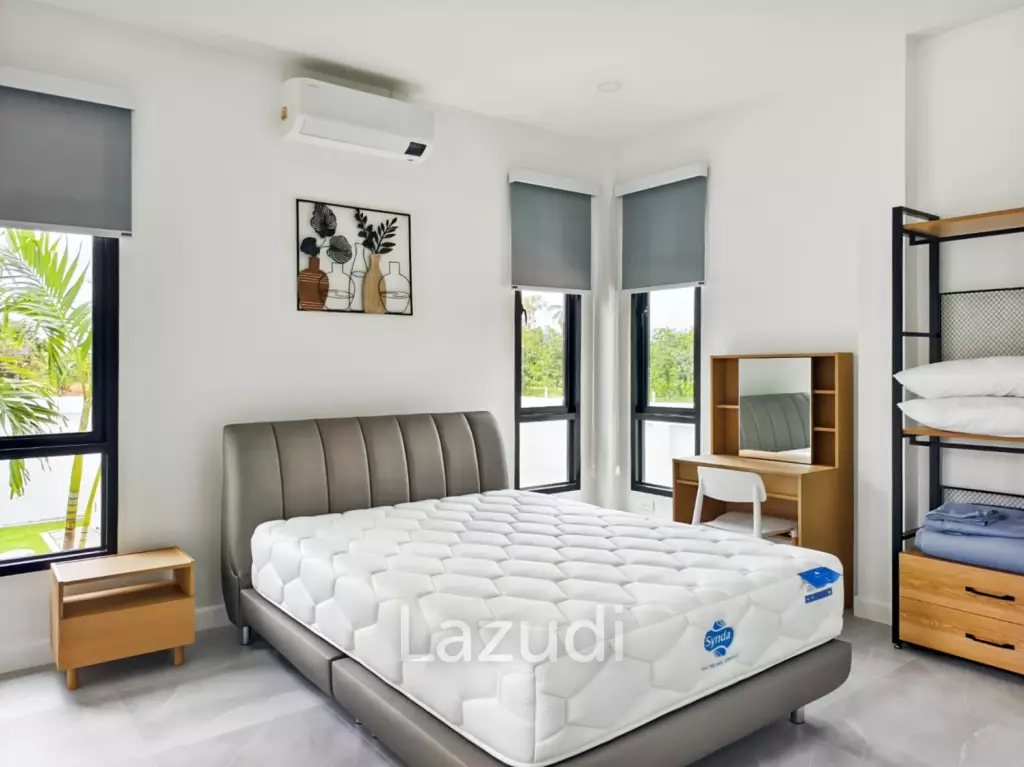 Modern 4-Bedroom Villa with Scenic Mountain Views in Sam Roi Yot
