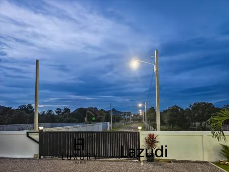 Modern 4-Bedroom Villa with Scenic Mountain Views in Sam Roi Yot