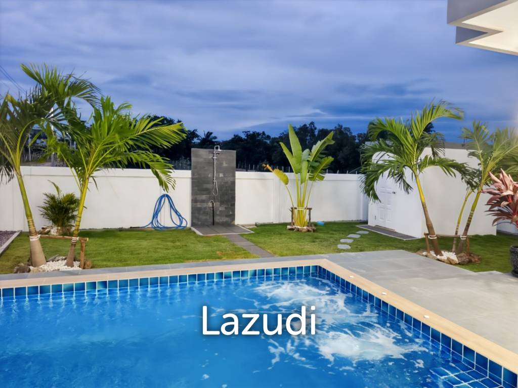Modern 4-Bedroom Villa with Scenic Mountain Views in Sam Roi Yot
