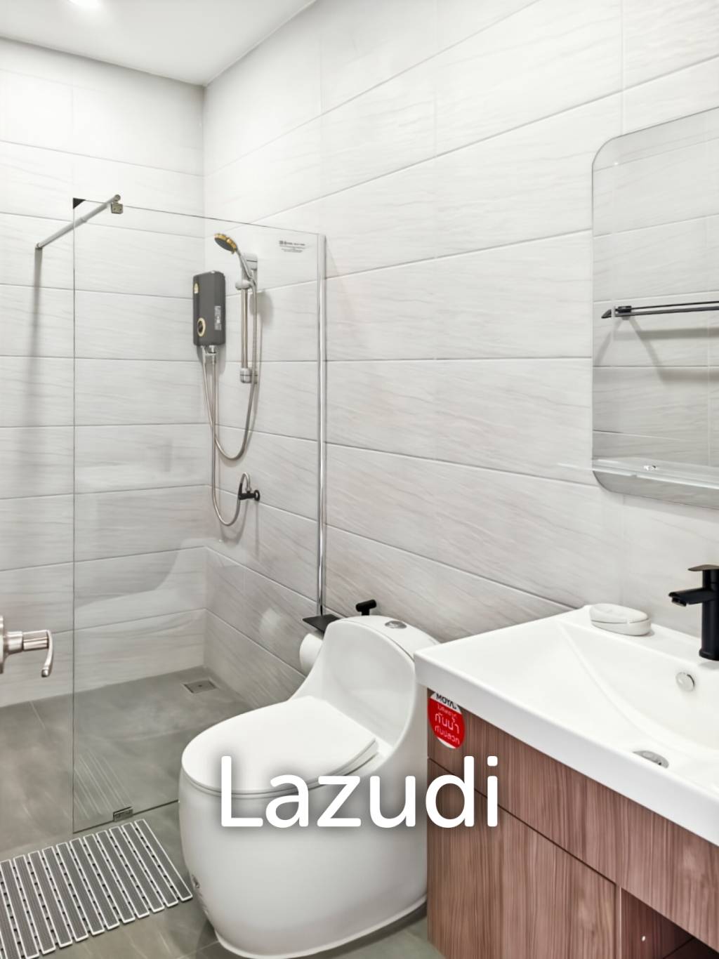 Modern 4-Bedroom Villa with Scenic Mountain Views in Sam Roi Yot
