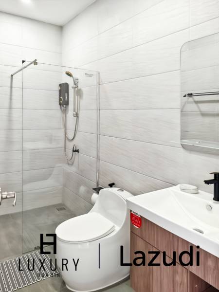 Modern 4-Bedroom Villa with Scenic Mountain Views in Sam Roi Yot