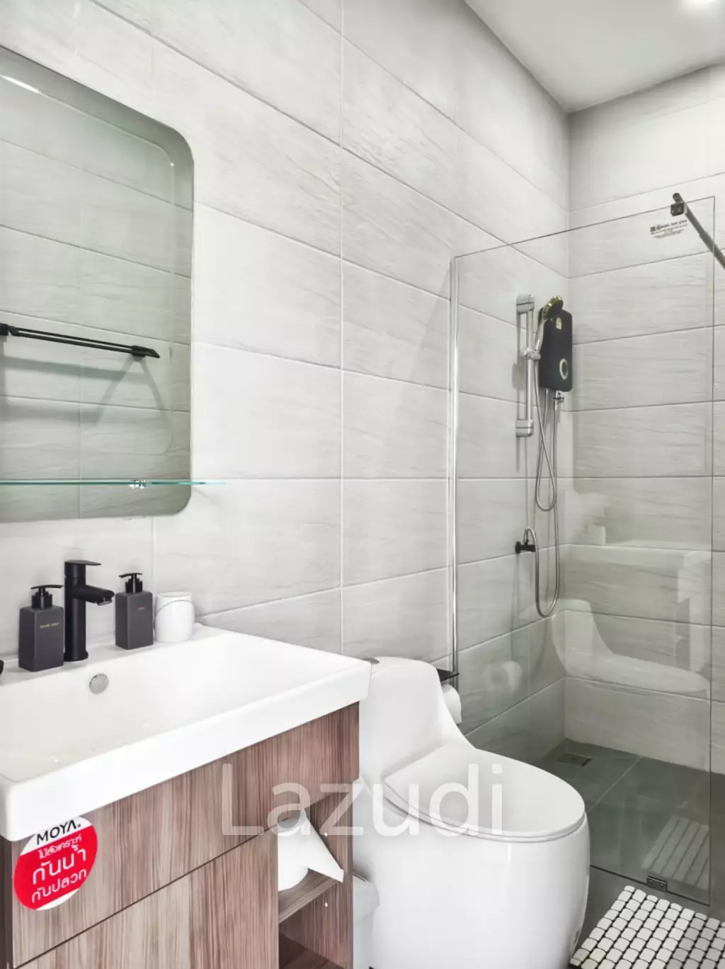 Modern 4-Bedroom Villa with Scenic Mountain Views in Sam Roi Yot