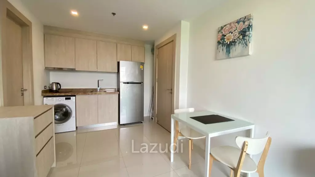 1 Bed 1 Bath 38.84 SQ.M. The Jewel Condominium