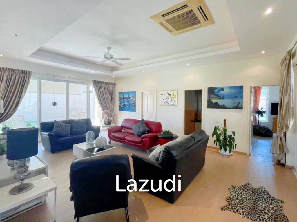 8 Bedrooms 9 Bathrooms 780 SQ.M. Luxurious Tropical Villa