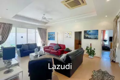 8 Bedrooms 9 Bathrooms 780 SQ.M. Luxurious Tropical Villa