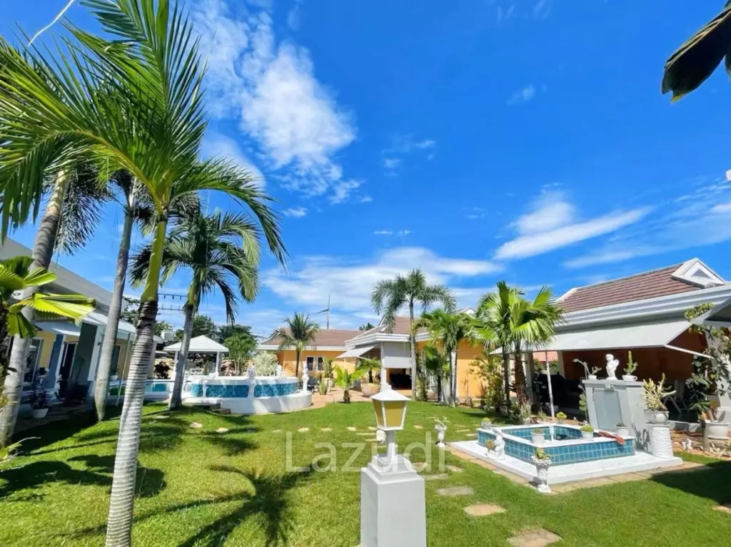 8 Bedrooms 9 Bathrooms 780 SQ.M. Luxurious Tropical Villa