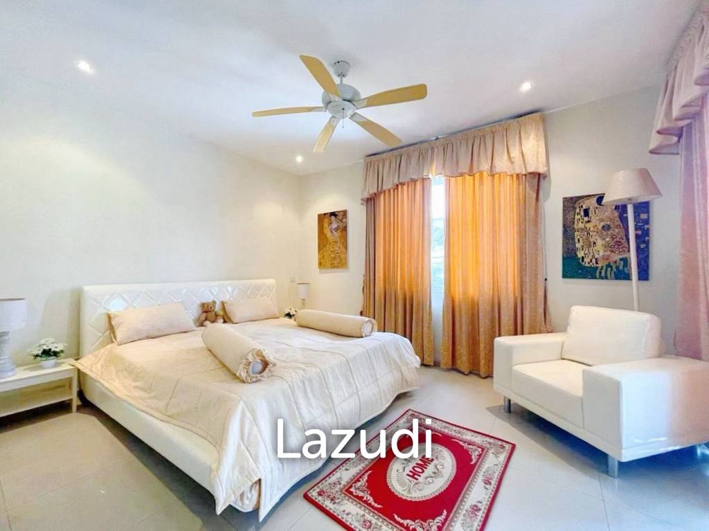 8 Bedrooms 9 Bathrooms 780 SQ.M. Luxurious Tropical Villa