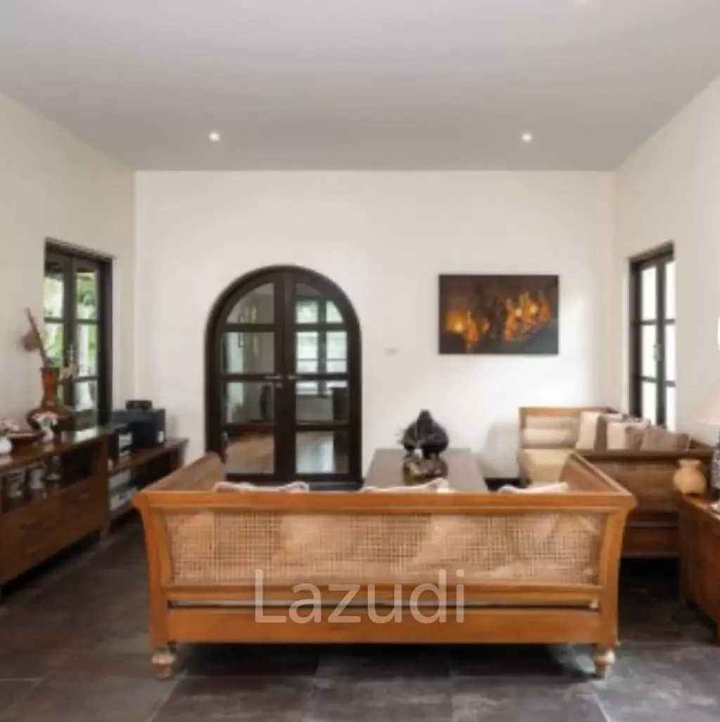 BELVIDA ESTATES : Luxury 3 bed pool villa