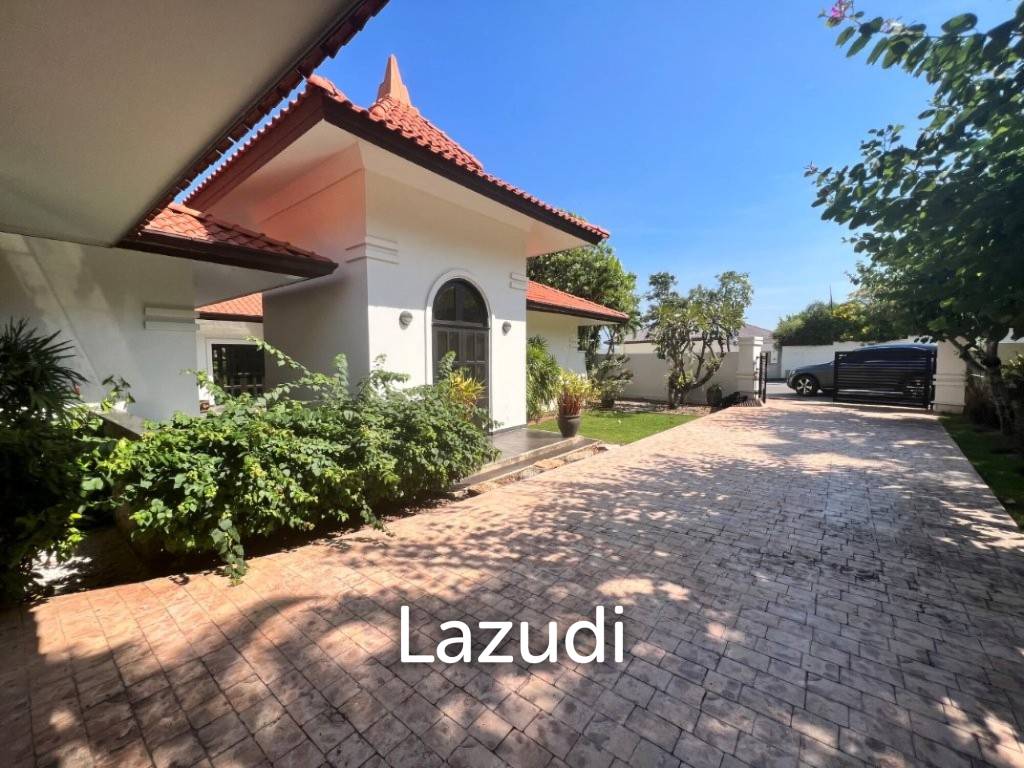 BELVIDA ESTATES : Luxury 3 bed pool villa