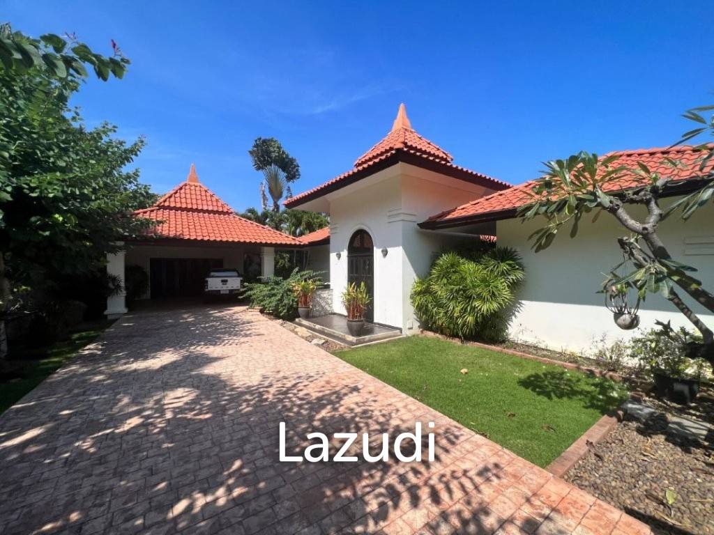 BELVIDA ESTATES : Luxury 3 bed pool villa