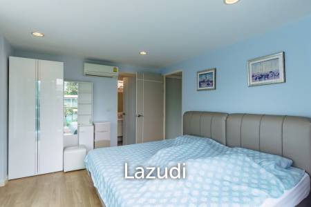 BAAN PAKARANG SISOM : 3 bed luxury beachfront with access pool condo