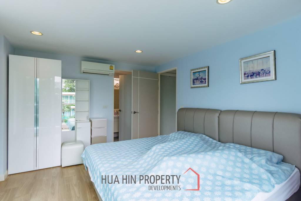 BAAN PAKARANG SISOM : 3 bed luxury beachfront with access pool condo