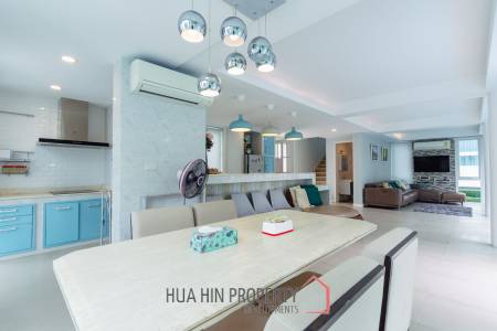 BAAN PAKARANG SISOM : 3 bed luxury beachfront with access pool condo
