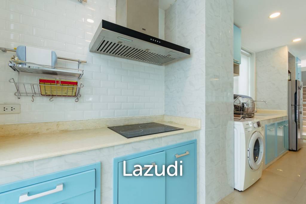 BAAN PAKARANG SISOM : 3 bed luxury beachfront with access pool condo