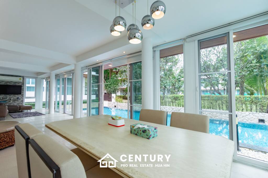 BAAN PAKARANG SISOM : 3 bed luxury beachfront with access pool condo