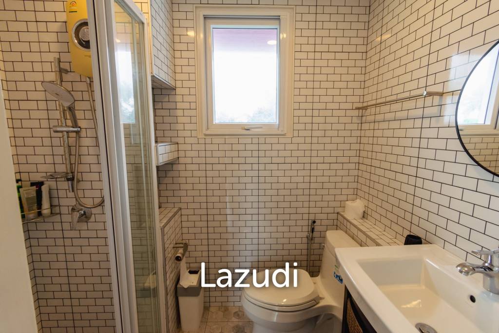 BAAN PAKARANG SISOM : 3 bed luxury beachfront with access pool condo