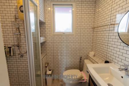 BAAN PAKARANG SISOM : 3 bed luxury beachfront with access pool condo