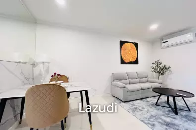 Stylish 1-Bedroom Condo with Mountain View