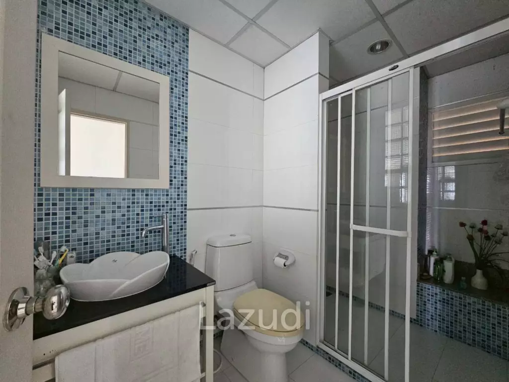 BAAN HANSA CONDO : BEACHFRONT 2 BED SEAVIEW CONDO