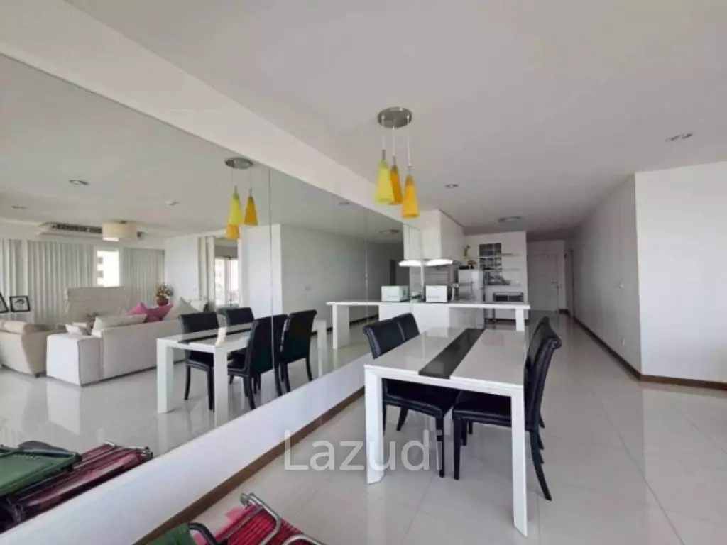 BAAN HANSA CONDO : BEACHFRONT 2 BED SEAVIEW CONDO