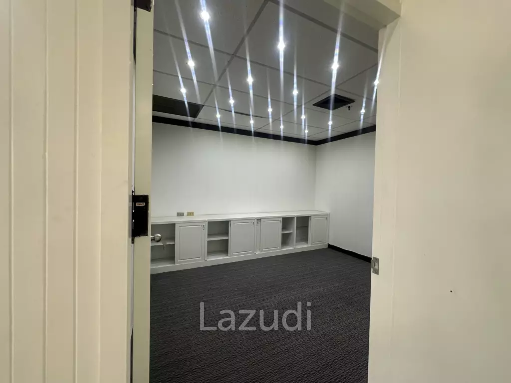 Spacious Office for Sale in Suriyawong Bangkok
