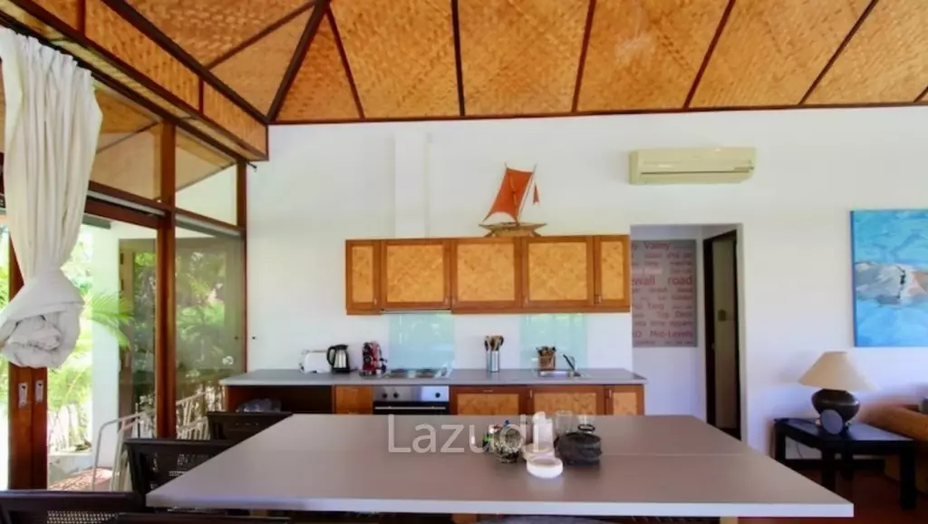 Charming villa in Villa Vista