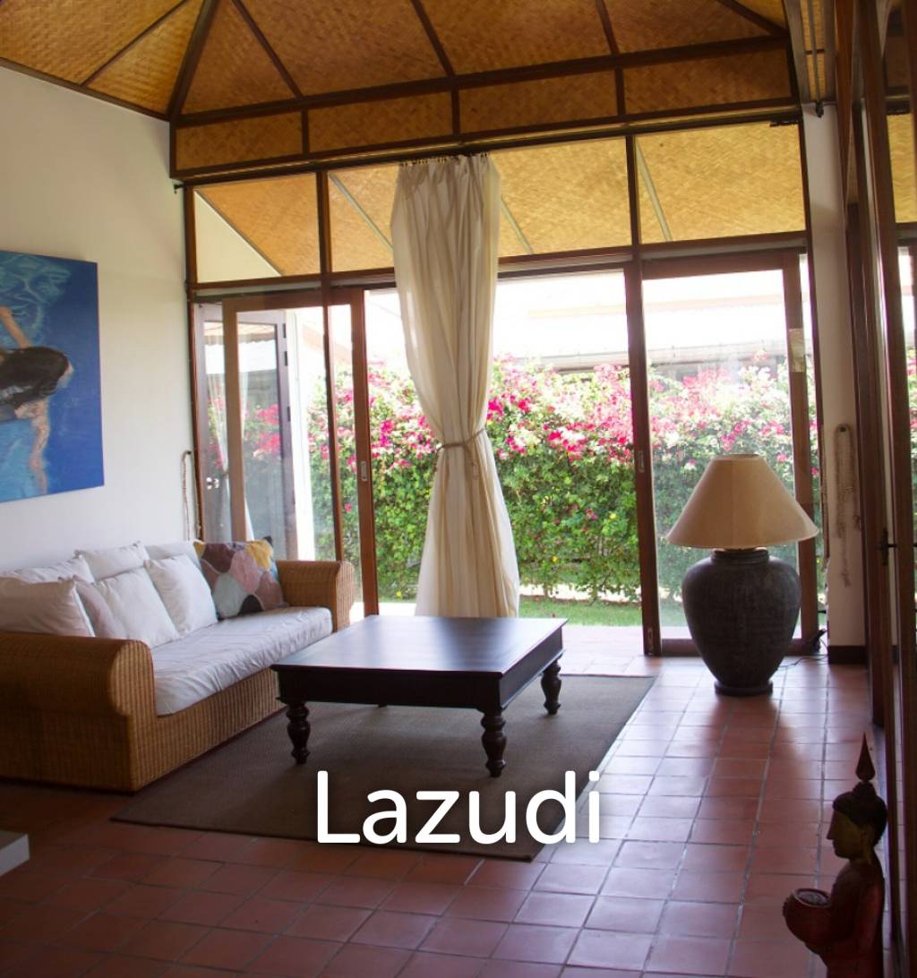 Charming villa in Villa Vista