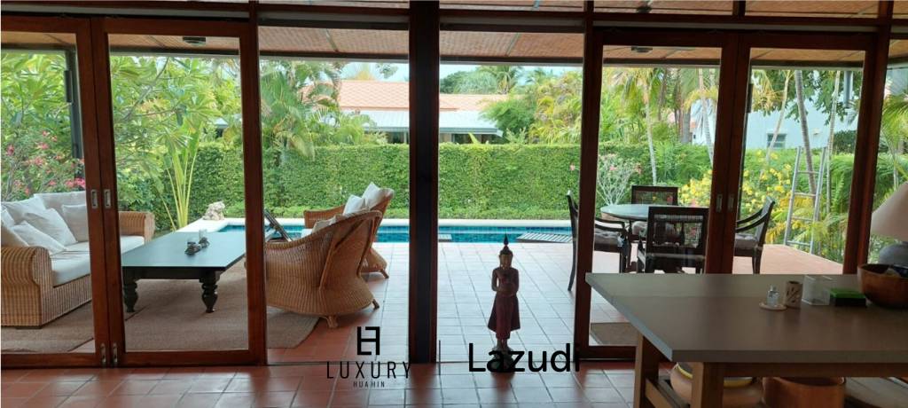 330 平方米 2 床 2 洗澡 别墅 对于 租