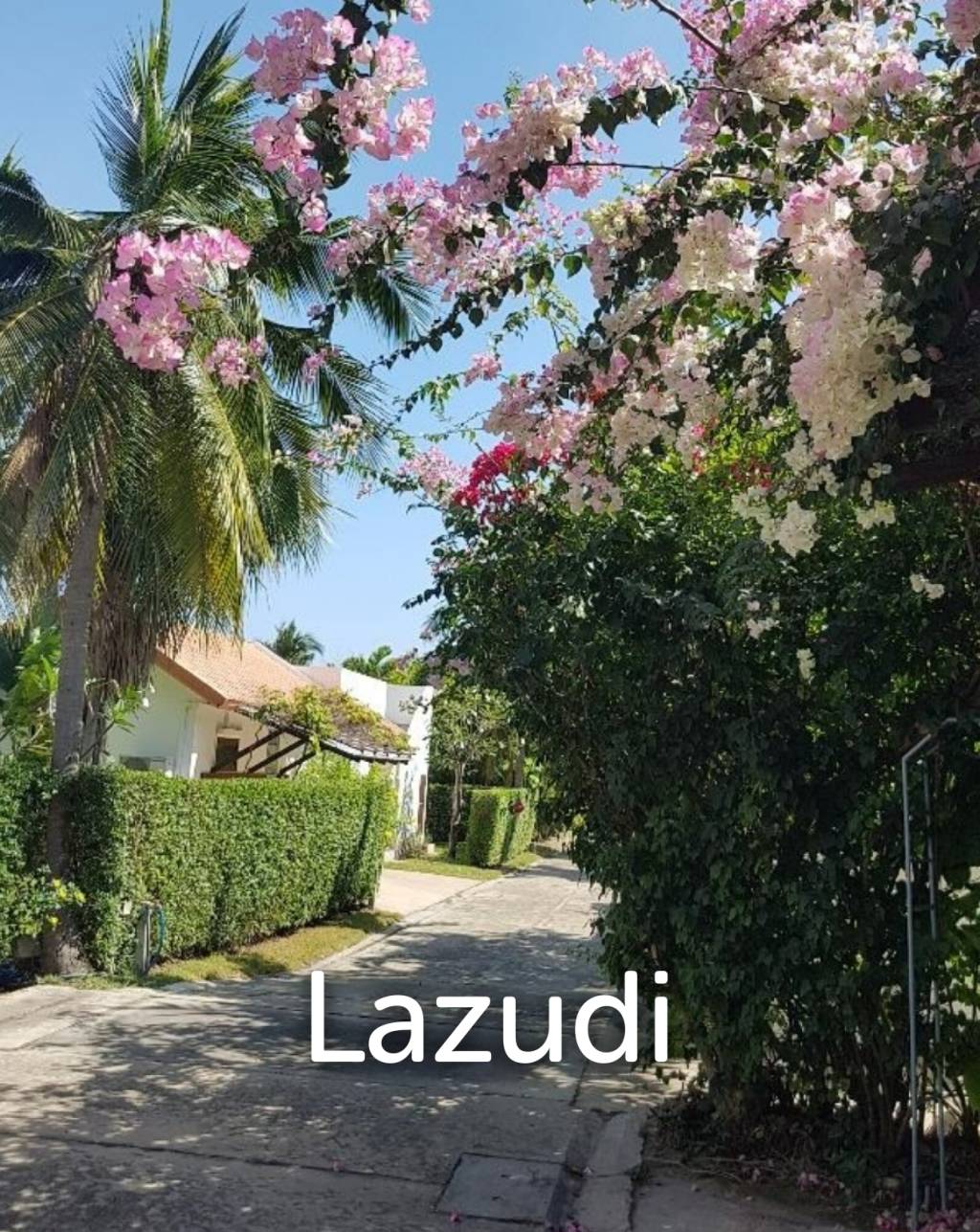 Charming villa in Villa Vista