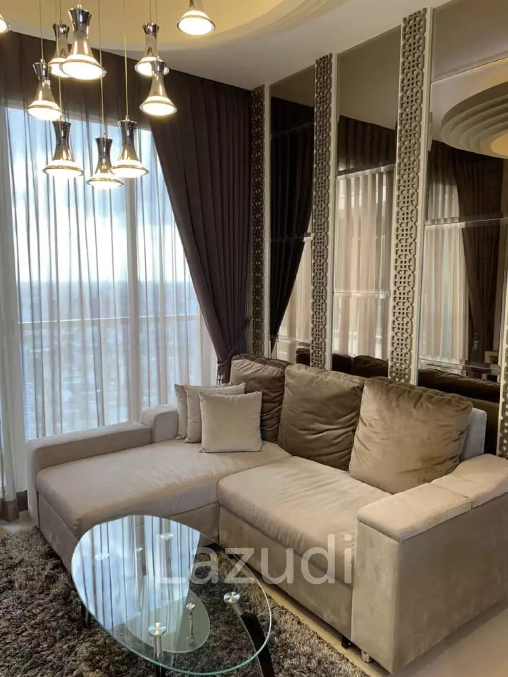 Luxurious 2-BR Condo with Stunning City Views