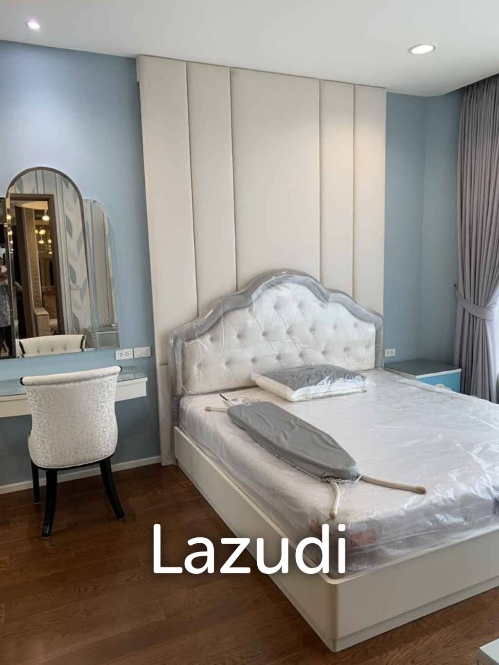 Luxurious 2-BR Condo with Stunning City Views