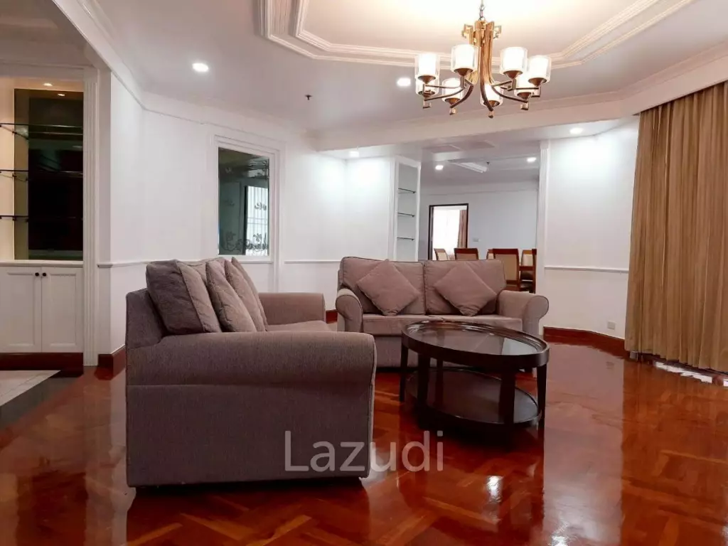 3 bedrooms 3 bathrooms 350 Sq.M. Ruamsuk