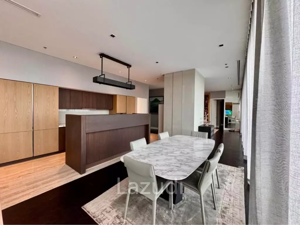 Luxurious 4 Bedroom Condo in The Ritz-Carlton Bangkok
