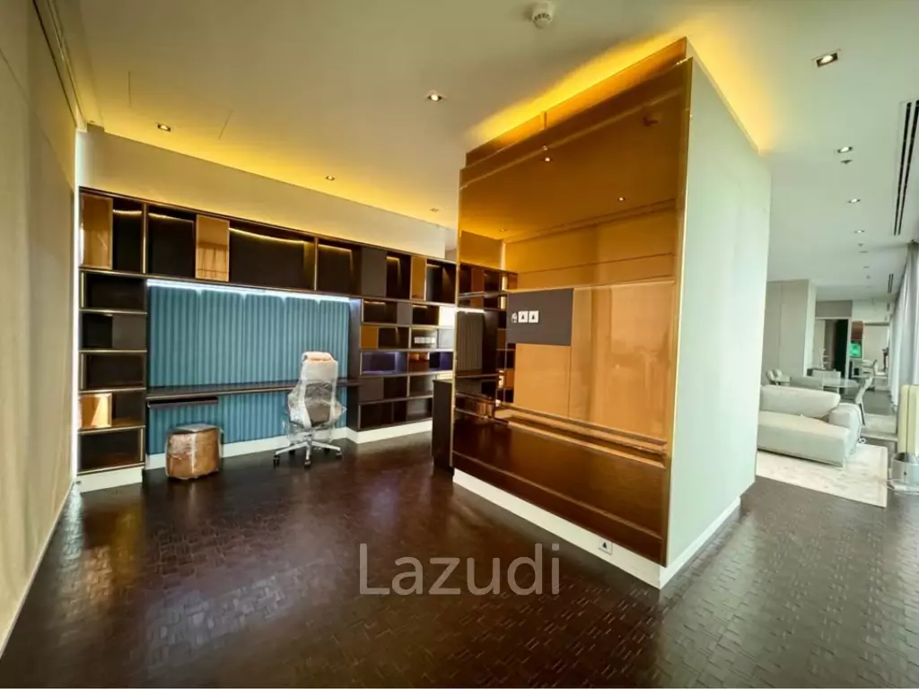 Luxurious 4 Bedroom Condo in The Ritz-Carlton Bangkok