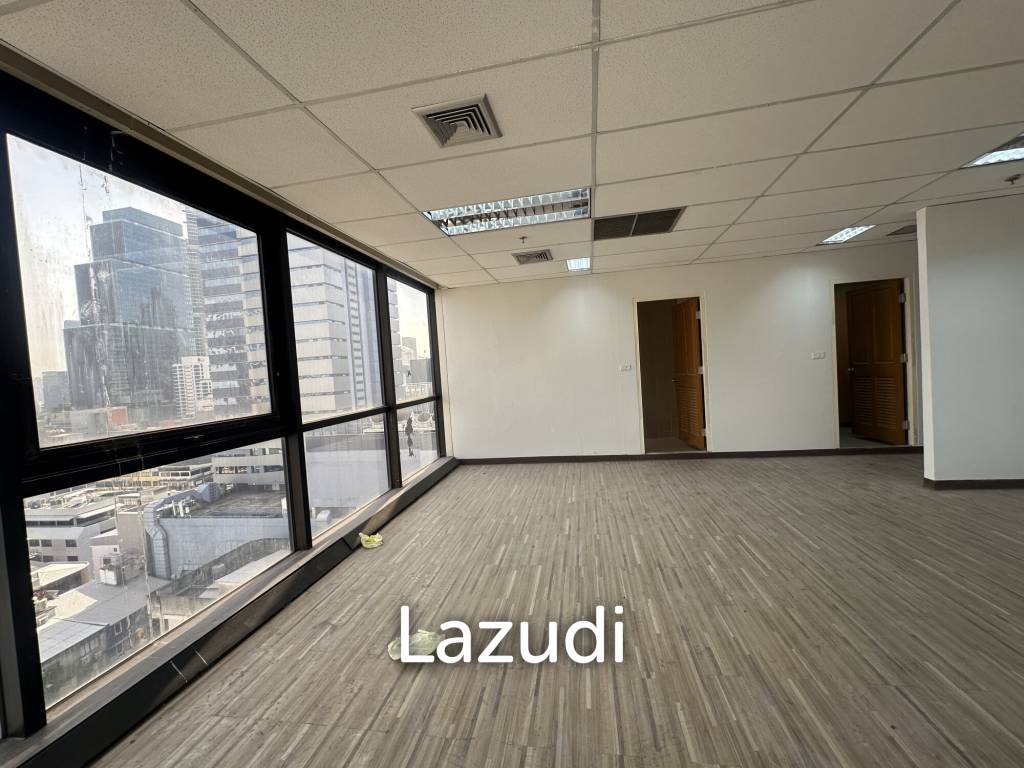 Spacious Office with City Views in Suriyawong, Bangkok