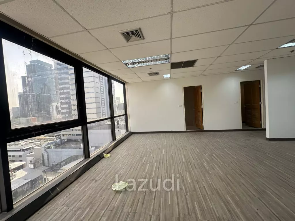 Spacious Office with City Views in Suriyawong, Bangkok