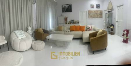 Strandnah / privater Pool / voll möbliert