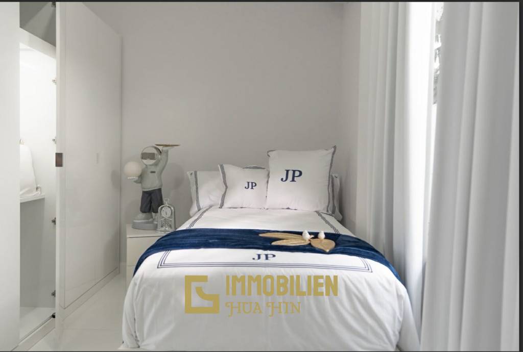 Strandnah / privater Pool / voll möbliert