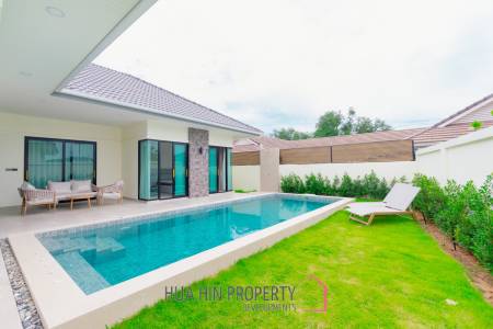 Luxurious 2 Bedroom Villa in Hua Hin Thap Tai