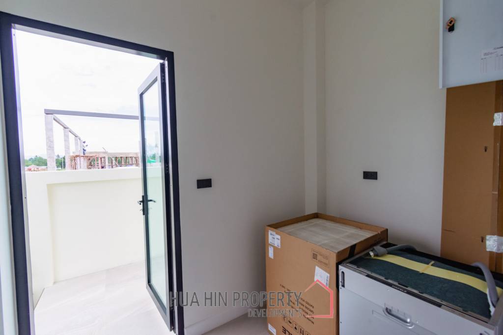 Luxurious 2 Bedroom Villa in Hua Hin Thap Tai