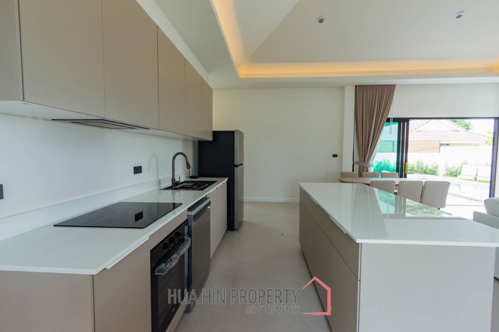 Luxurious 2 Bedroom Villa in Hua Hin Thap Tai