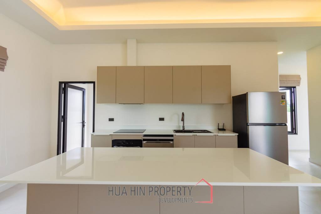 Luxurious 2 Bedroom Villa in Hua Hin Thap Tai