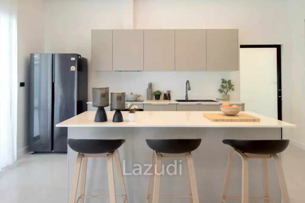 Luxurious Villa in Hua Hin with Prime Investment Potential