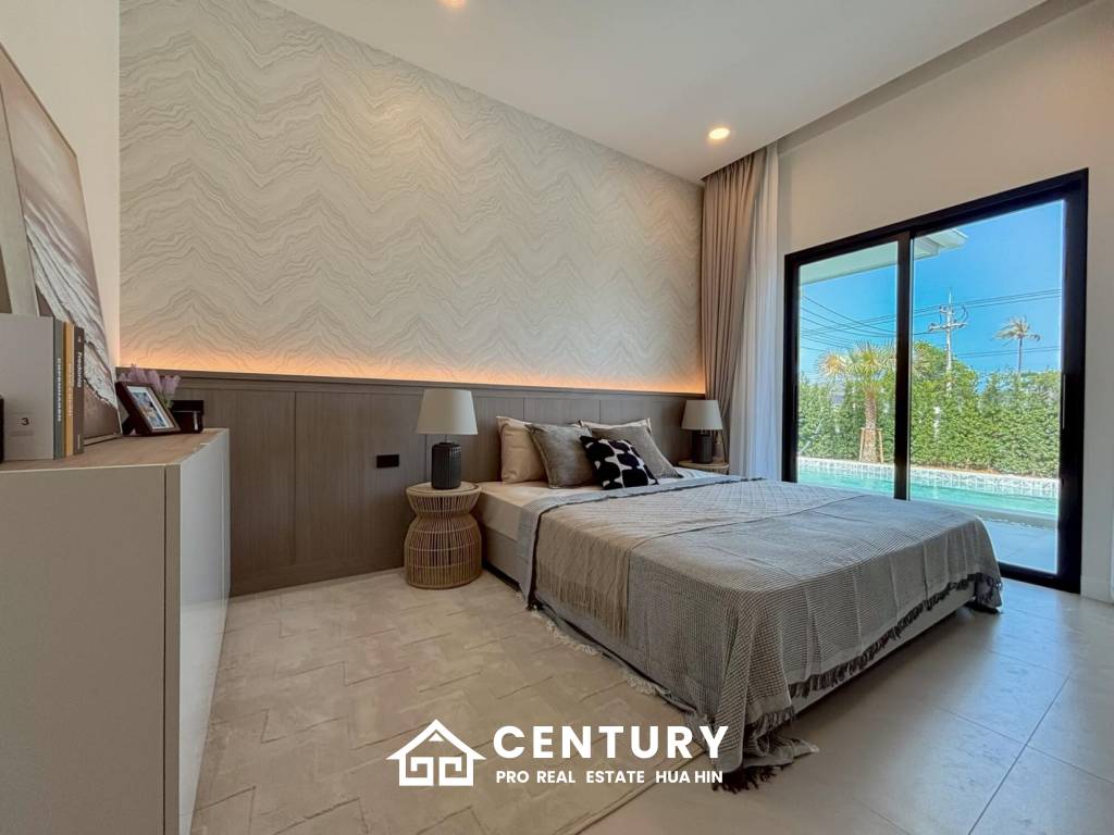 Luxurious Villa in Hua Hin with Prime Investment Potential